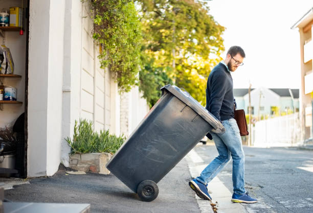 Best Professional Junk Removal  in Fraser, MI